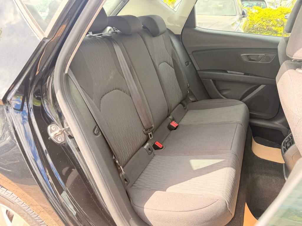 Seat Leon X-perience Tdi Se Technology 5-Door 11 Services In Black #17