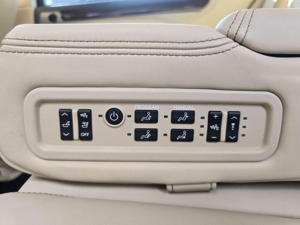 Lexus LS 4.6 460 V8 Luxury Grey #89