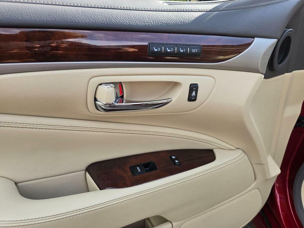Lexus LS 4.6 460 V8 Luxury Grey #46