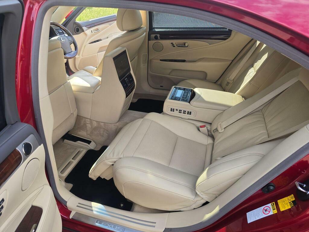 Lexus LS 4.6 460 V8 Luxury Grey #95