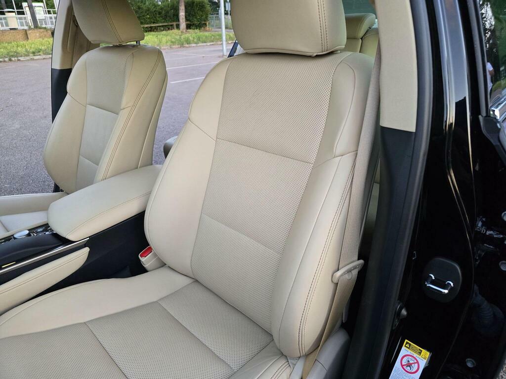Lexus GS Saloon 2.5 F Sport Cvt Euro 5 Ss 201414 White #68