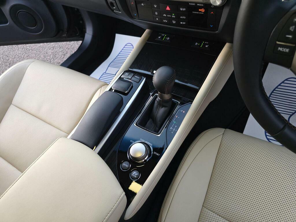 Lexus GS Saloon 2.5 F Sport Cvt Euro 5 Ss 201414 White #89