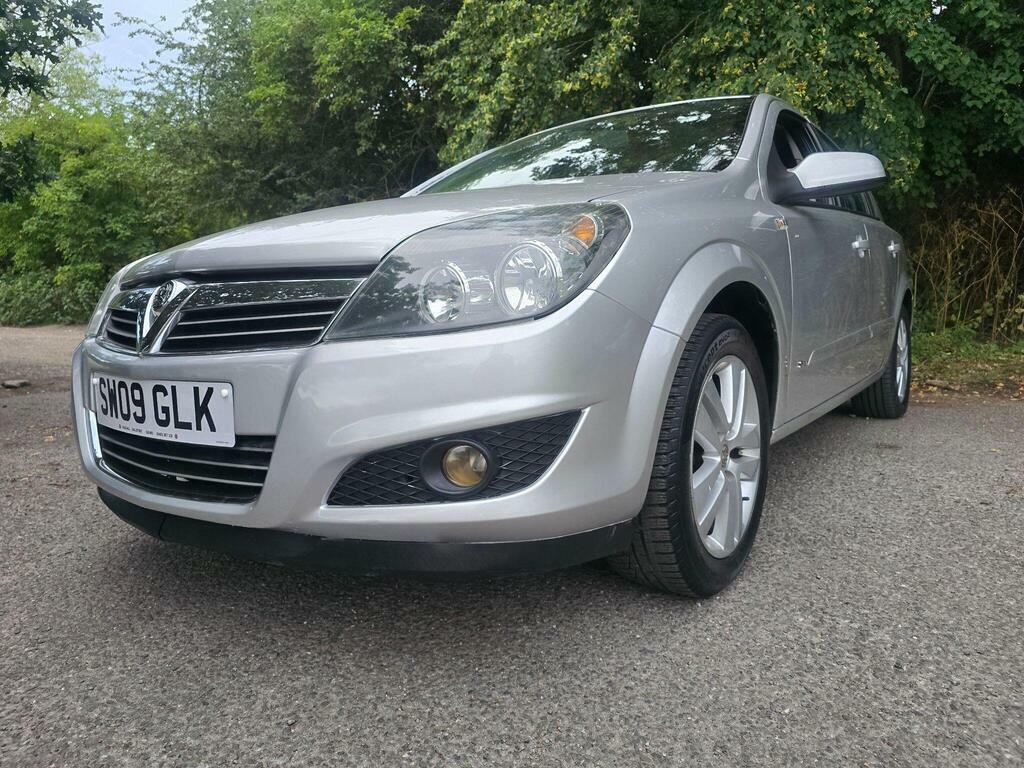 Vauxhall Astra Vauxhall Astra Design Hatch 1.8 Aut Grey #6