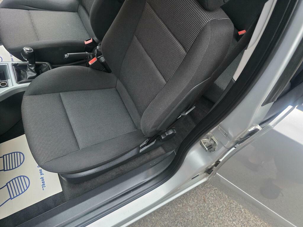 Vauxhall Astra Vauxhall Astra Design Hatch 1.8 Aut Grey #51