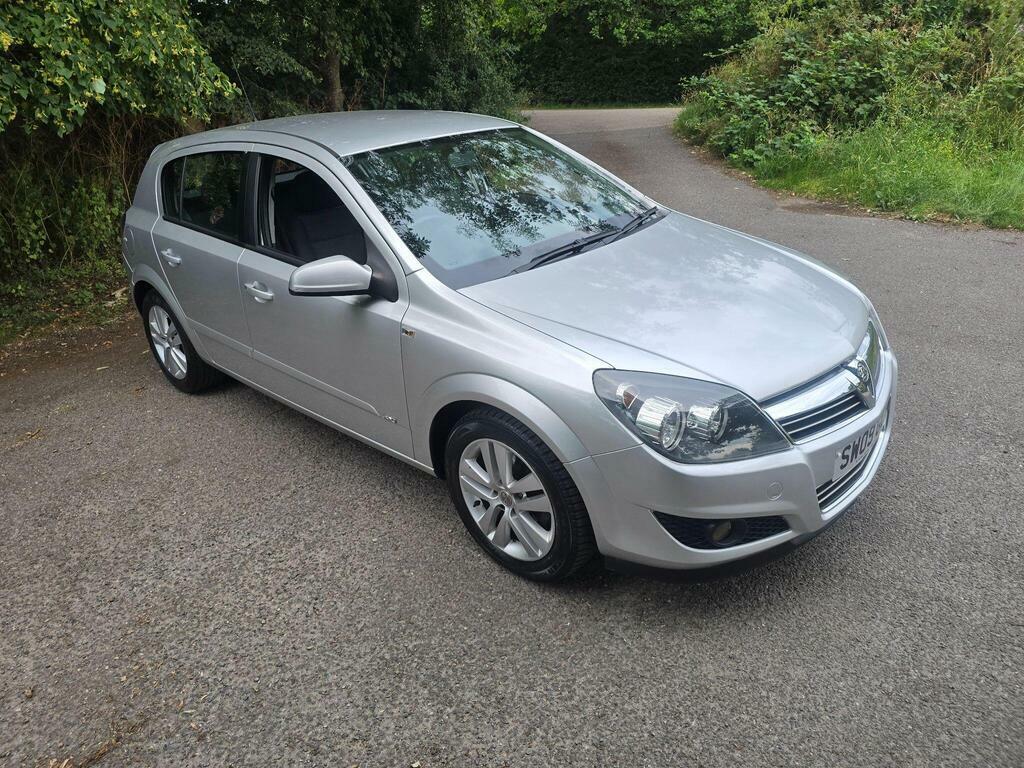 Vauxhall Astra Vauxhall Astra Design Hatch 1.8 Aut Grey #12
