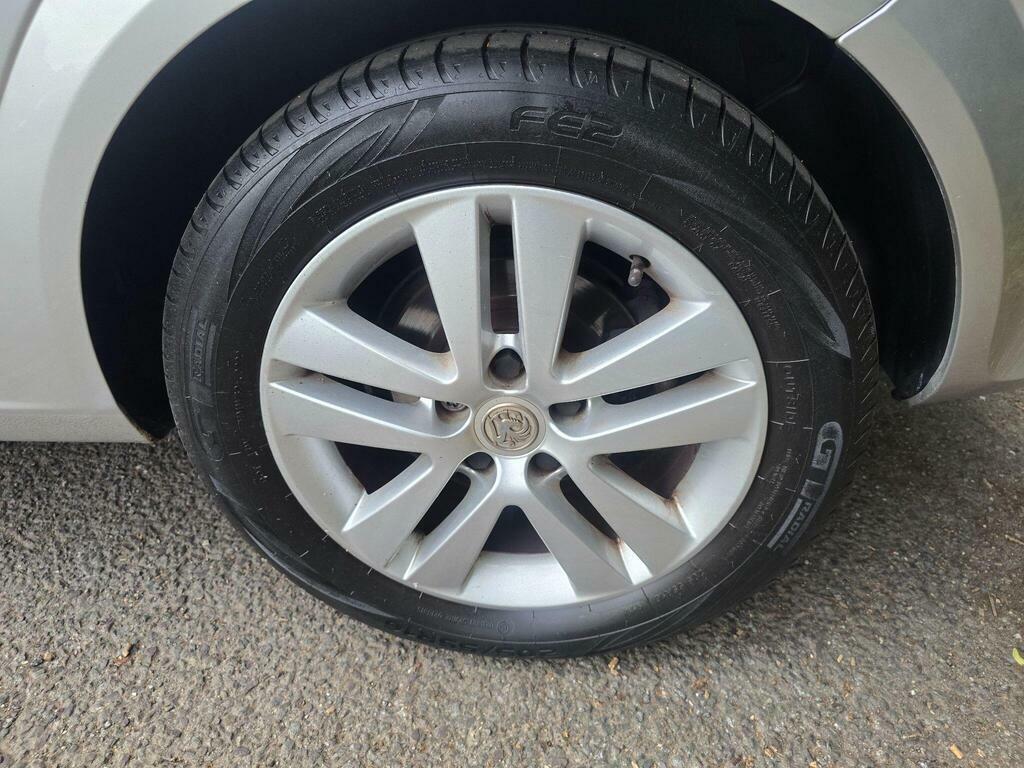 Vauxhall Astra Vauxhall Astra Design Hatch 1.8 Aut Grey #16