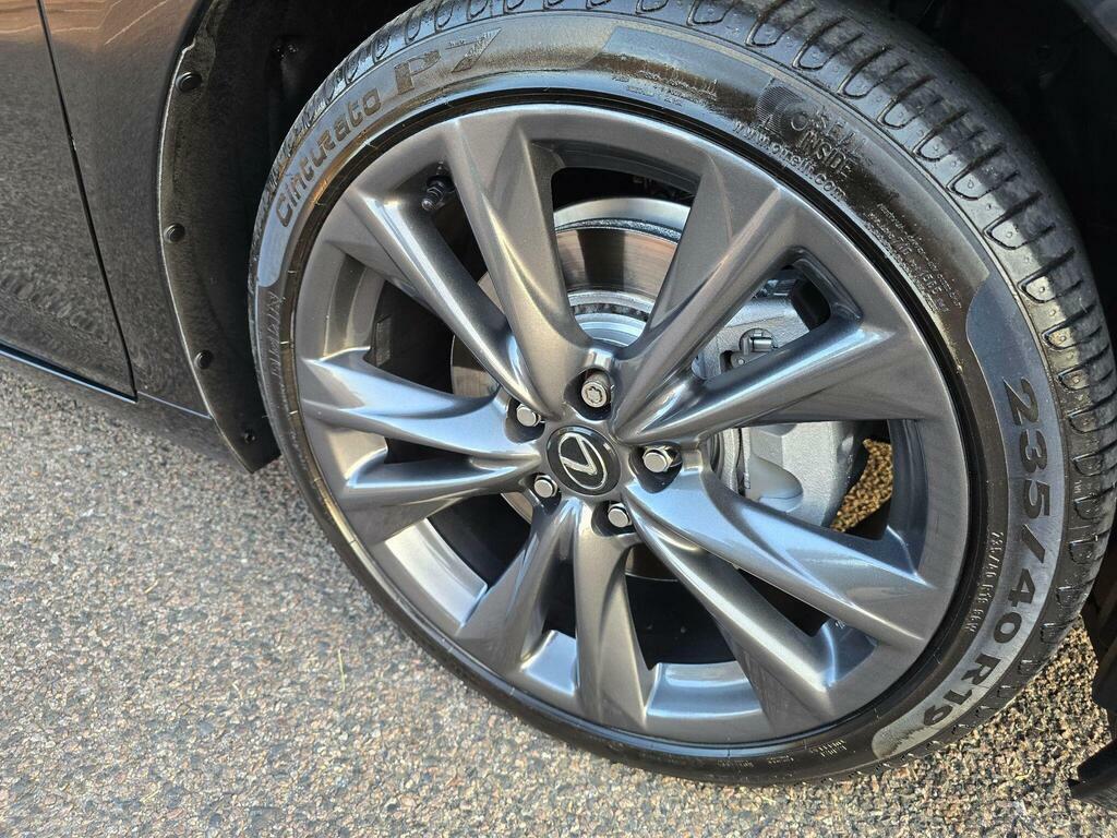 Lexus ES 300H F-sport Tech Safety Pack Black #31
