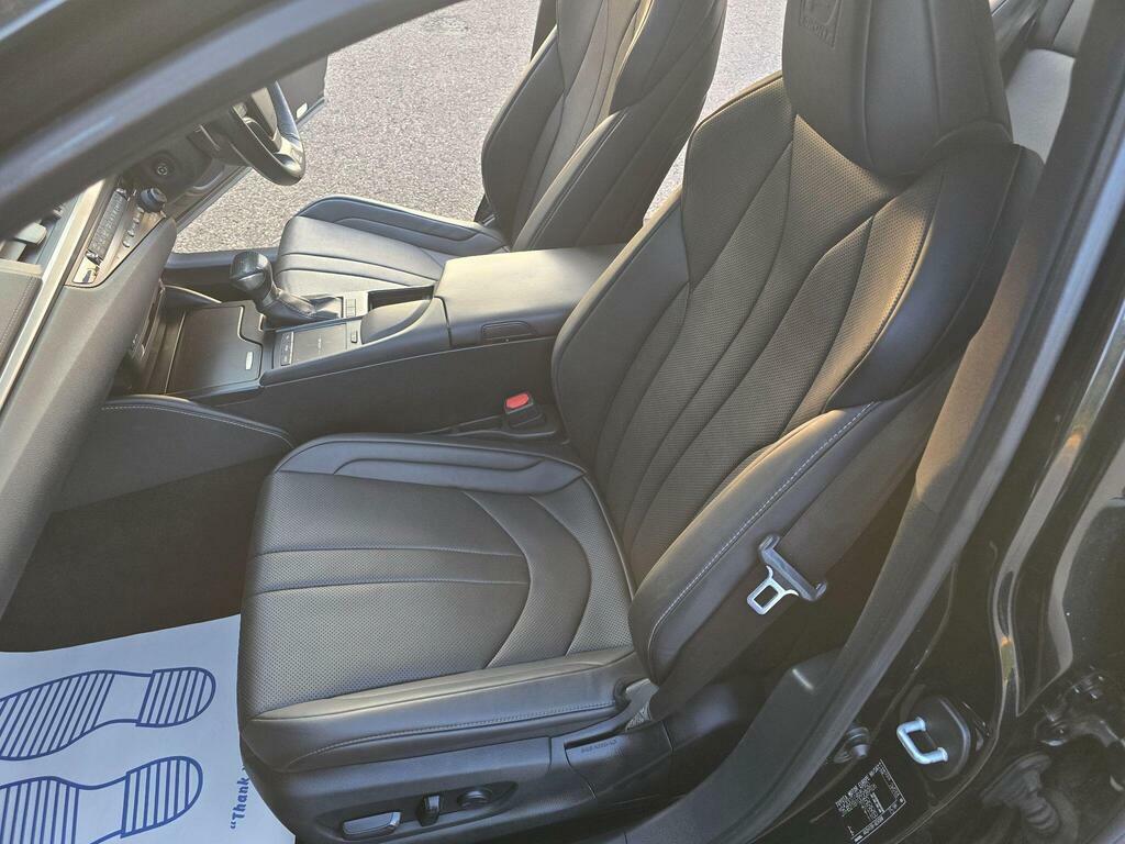 Lexus ES 300H F-sport Tech Safety Pack Black #72