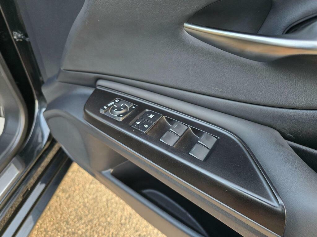 Lexus ES 300H F-sport Tech Safety Pack Black #88