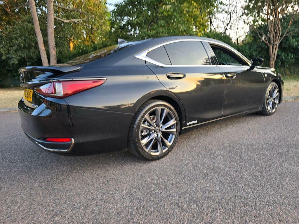 Lexus ES 300H F-sport Tech Safety Pack Black #48