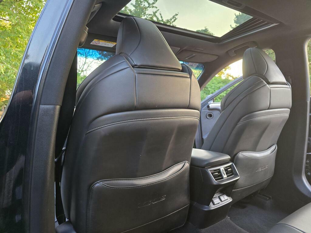 Lexus ES 300H F-sport Tech Safety Pack Black #69