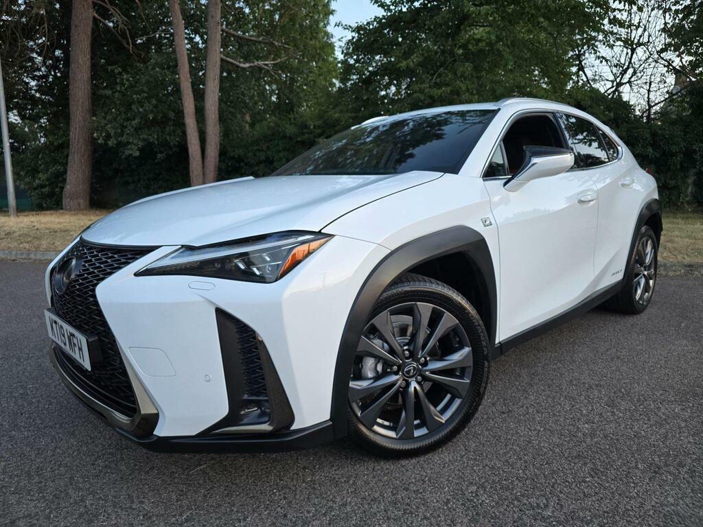 Lexus UX 2.0 250H Takumi E-cvt White #9
