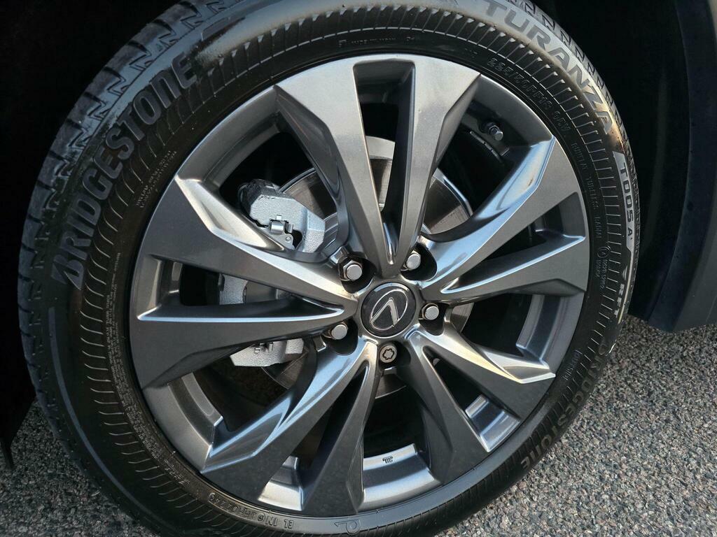 Lexus UX 2.0 250H Takumi E-cvt White #32