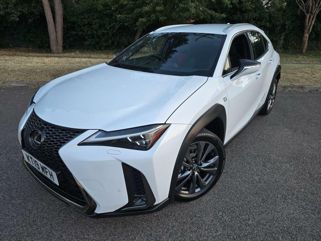 Lexus UX 2.0 250H Takumi E-cvt White #10