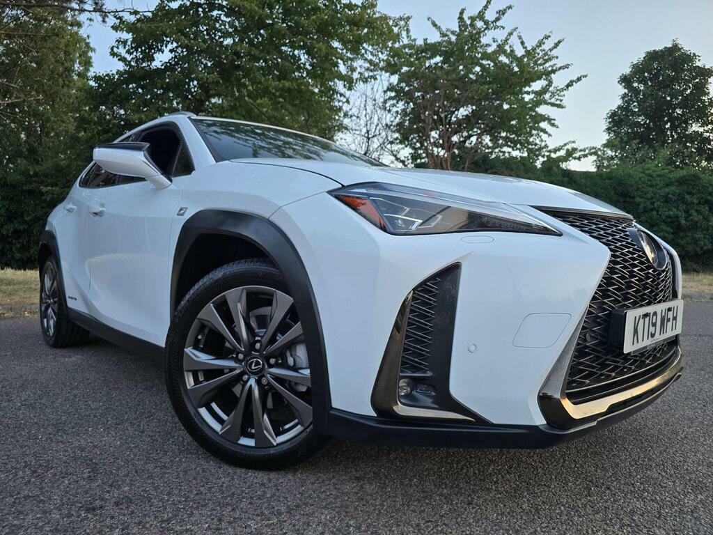 Lexus UX 2.0 250H Takumi E-cvt White #26
