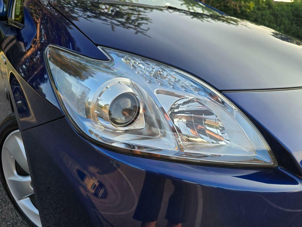 Toyota Prius  Grey #25