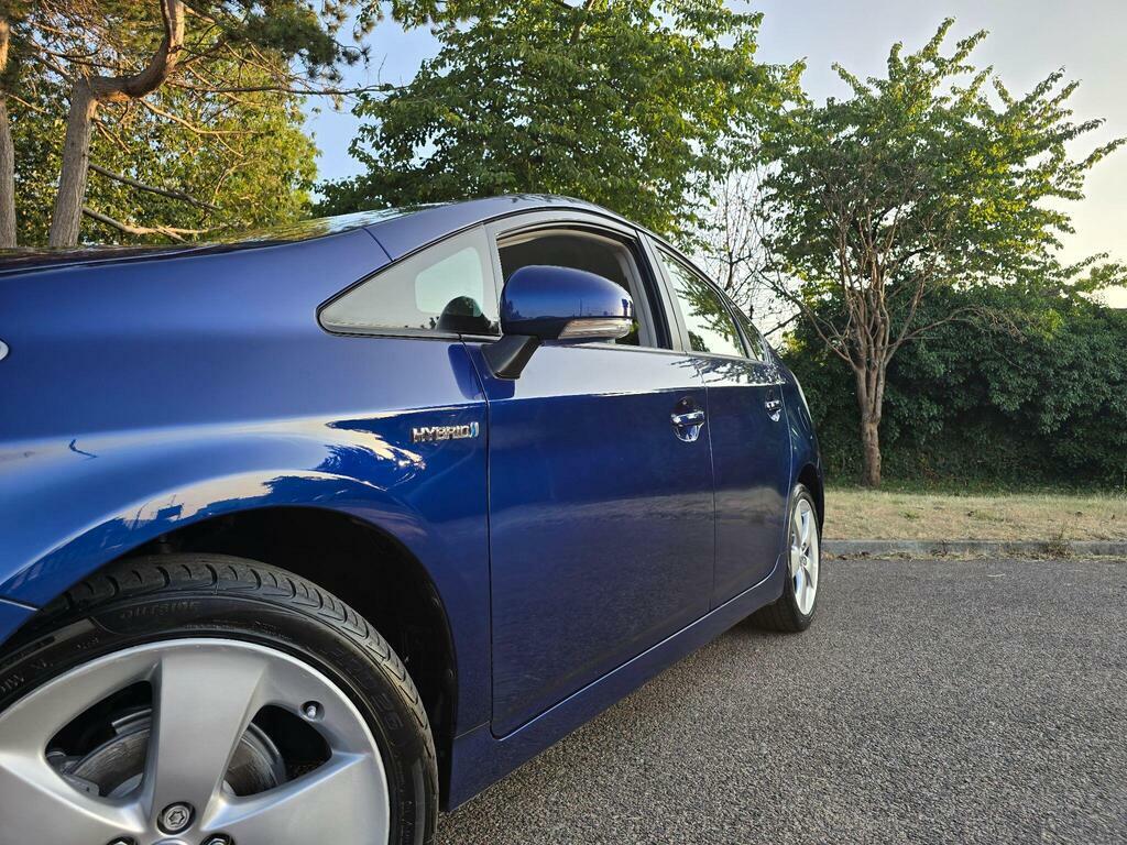 Toyota Prius  Grey #10