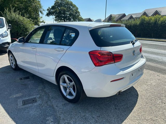 BMW 1 Series 2018 2.0 118D Se Hatchback Euro YE18JCZ White #2