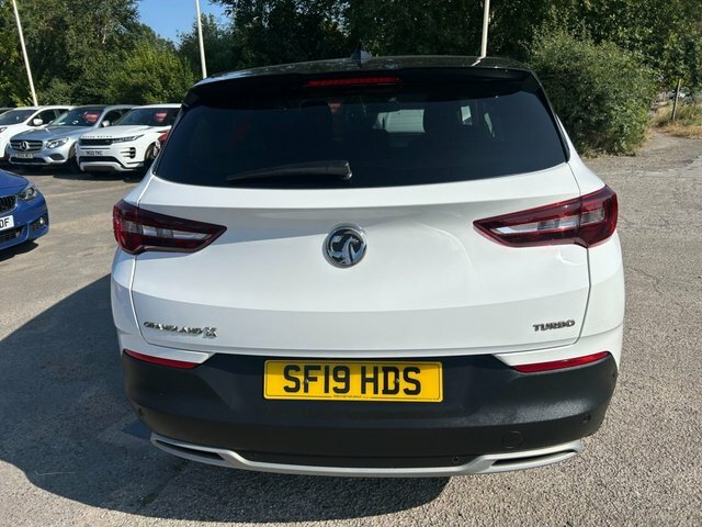 Vauxhall Grandland X 2019 1.2 Turbo Elite Nav Suv 6Sp White #4