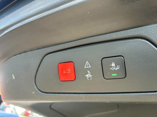 Vauxhall Grandland X 2019 1.2 Turbo Elite Nav Suv 6Sp White #6