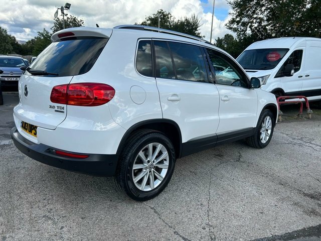 Volkswagen Tiguan 2013 2.0 Tdi Bluemotion Tech Se Suv Man White #3