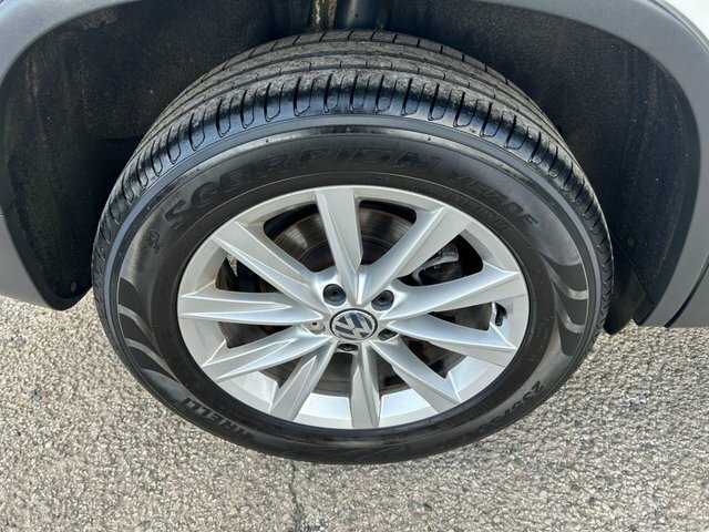 Volkswagen Tiguan Se Tdi Bluemotion Technology 4Motion Grey #16