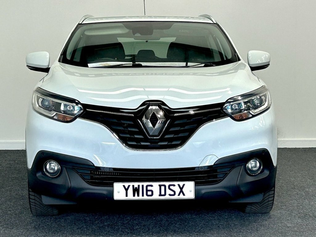Renault Kadjar 1.6L Dynamique S Nav YW16DSX White #2