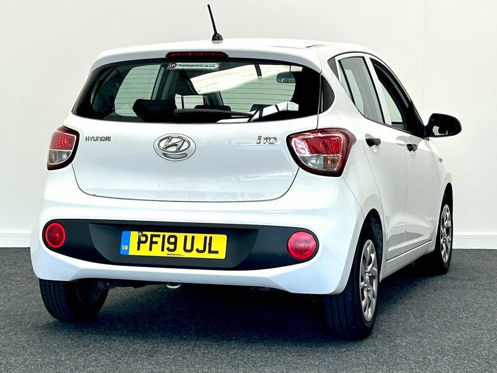 Hyundai I10 Hatchback PF19UJL White #4