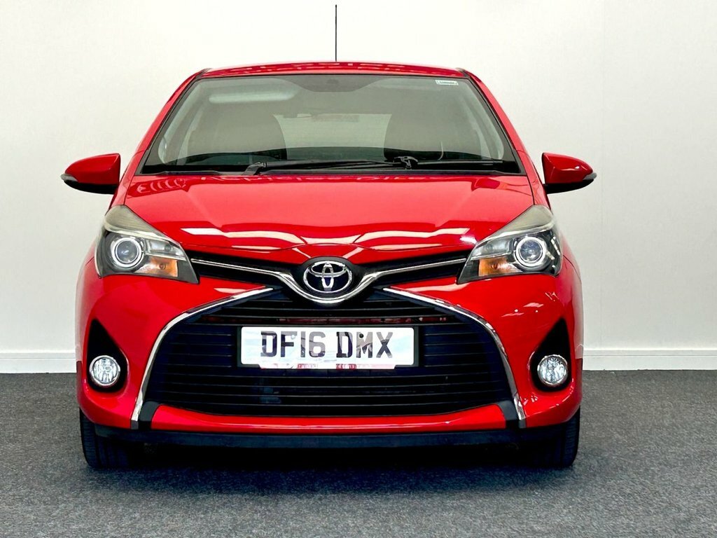 Toyota Yaris Hatchback Red #2