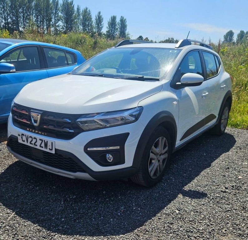 Dacia Sandero Stepway Hatchback White