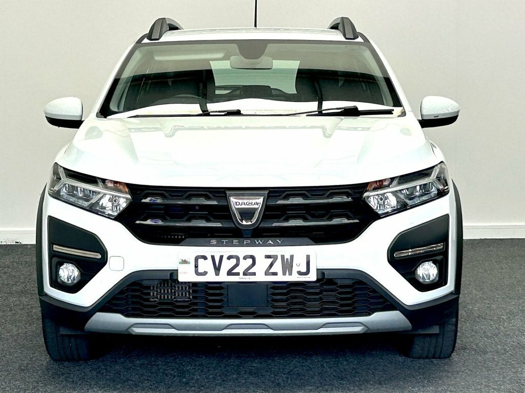 Dacia Sandero Stepway Hatchback White #2