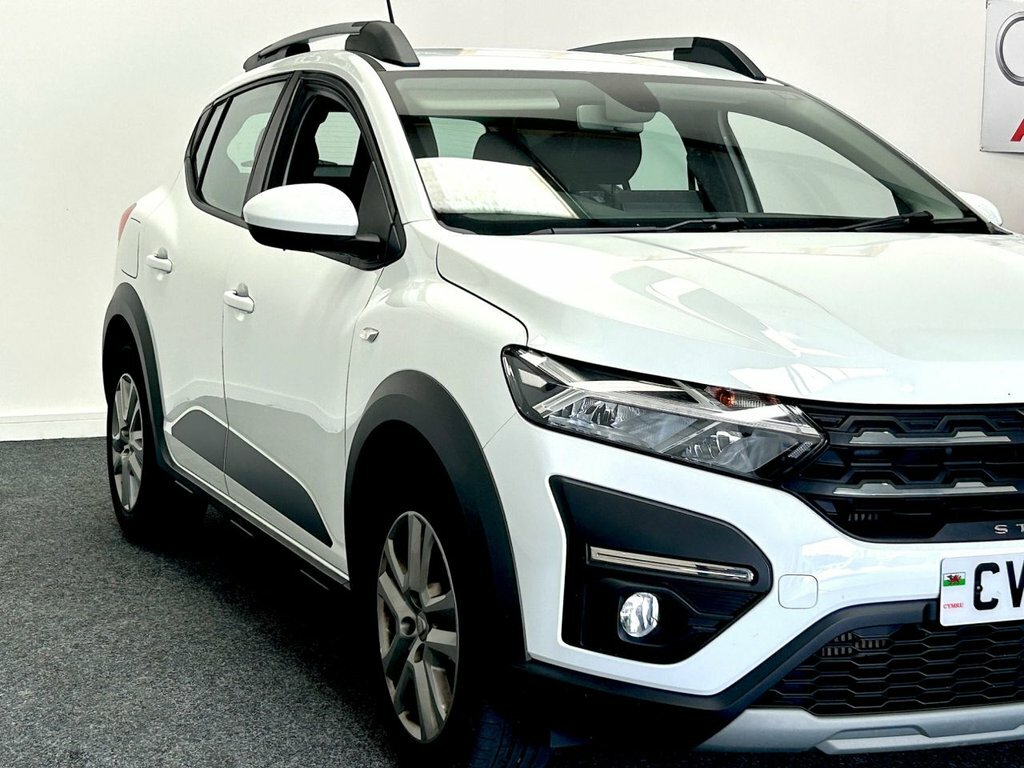 Dacia Sandero Stepway Hatchback White #5
