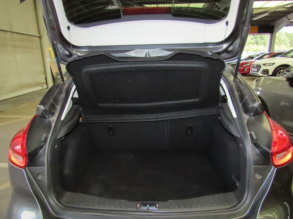 Ford Focus 1.5 Tdci 120 Zetec Silver #9
