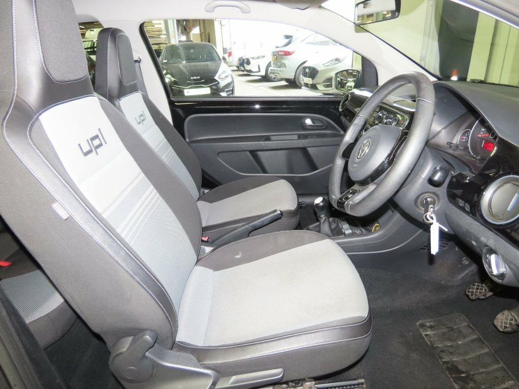 Volkswagen Up Take Up 1.0 Red #8