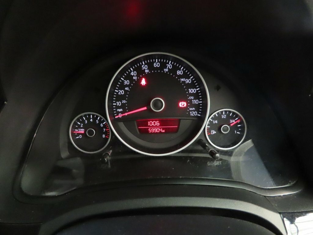 Volkswagen Up Take Up 1.0 Red #10