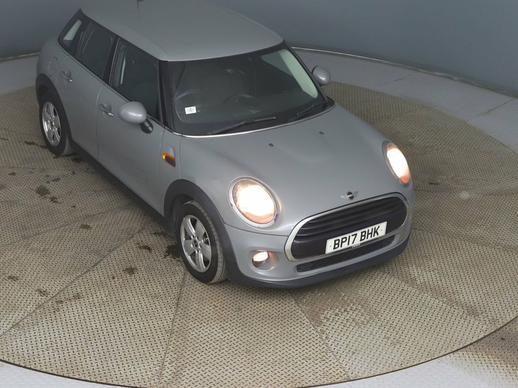 Mini Hatch 1.5L Cooper Grey