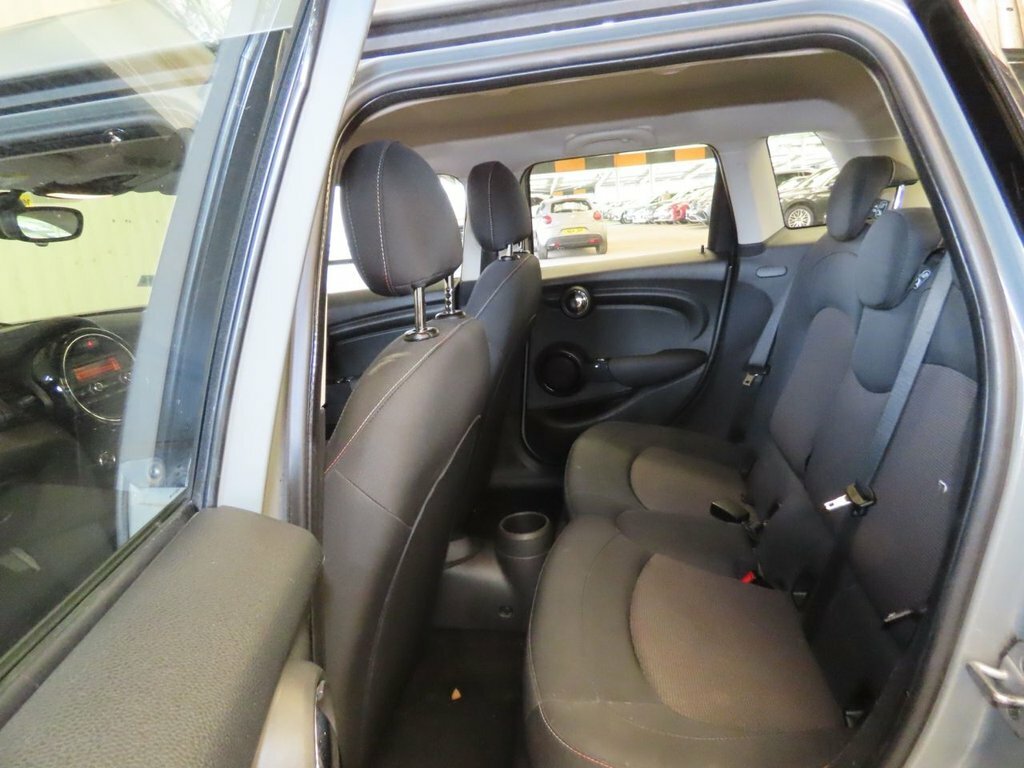 Mini Hatch 1.5L Cooper Grey #6