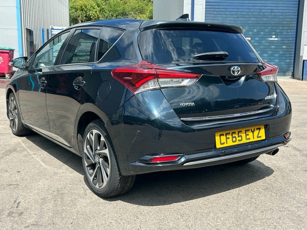 Toyota Auris Hatchback Grey #6