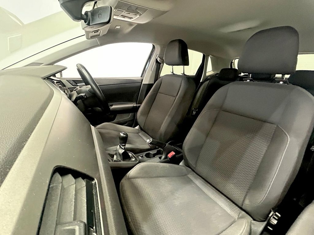 Volkswagen Polo Se Black #19