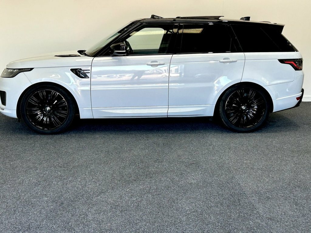 Land Rover Range Rover Sport 3L Hse Dynamic White #3