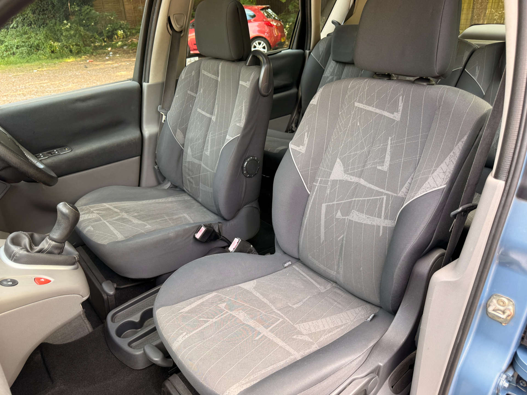 Renault Scenic Mpv Grey #43