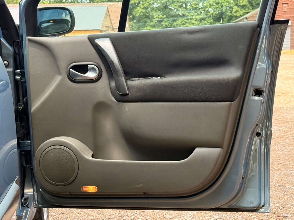 Renault Scenic Mpv Grey #26