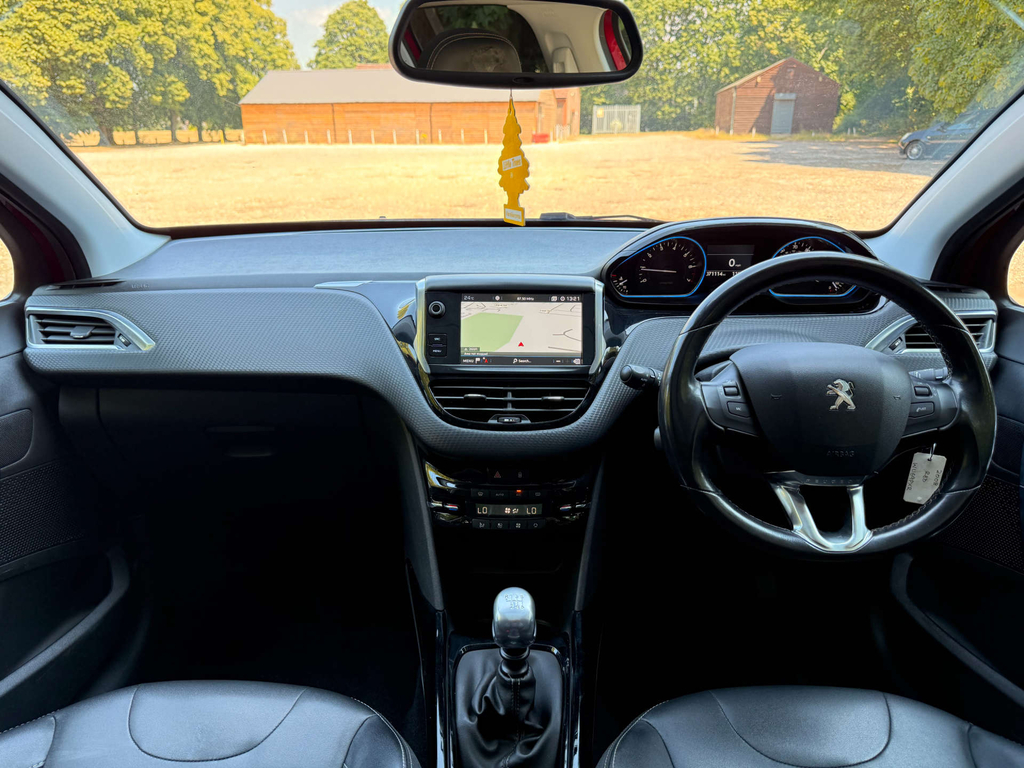 Peugeot 2008 Puretech Allure Premium Suv Euro 6 WU69PXR Red #3