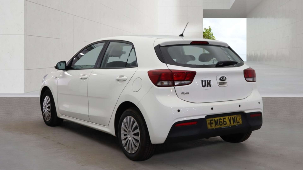 Kia RIO 1.25 1 Hatchback Euro 6 Ss White #3