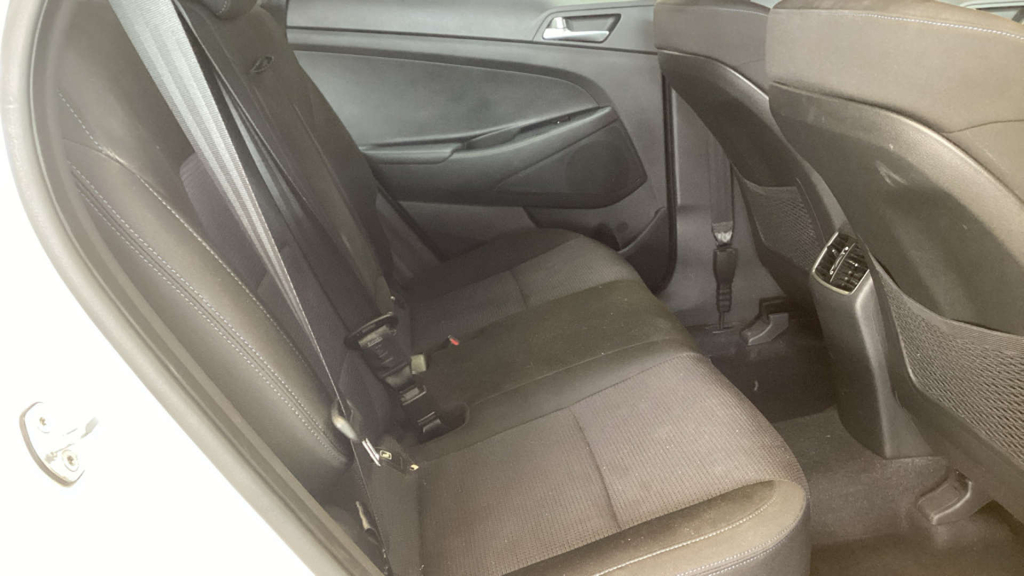 Hyundai Tucson Suv Silver #8