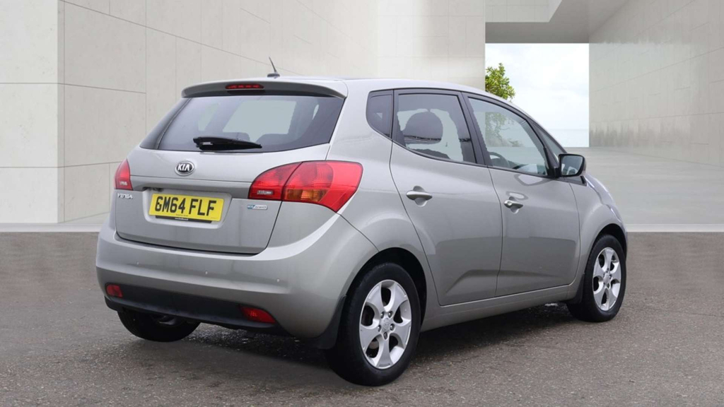 Kia Venga Mpv Silver #4