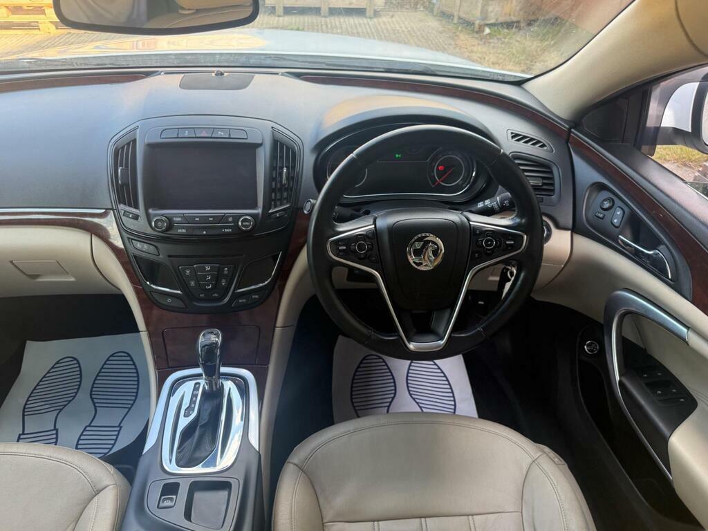 Vauxhall Insignia Estate 1.6 Cdti Sri VX Line Sports Tourer Euro 6 White #21