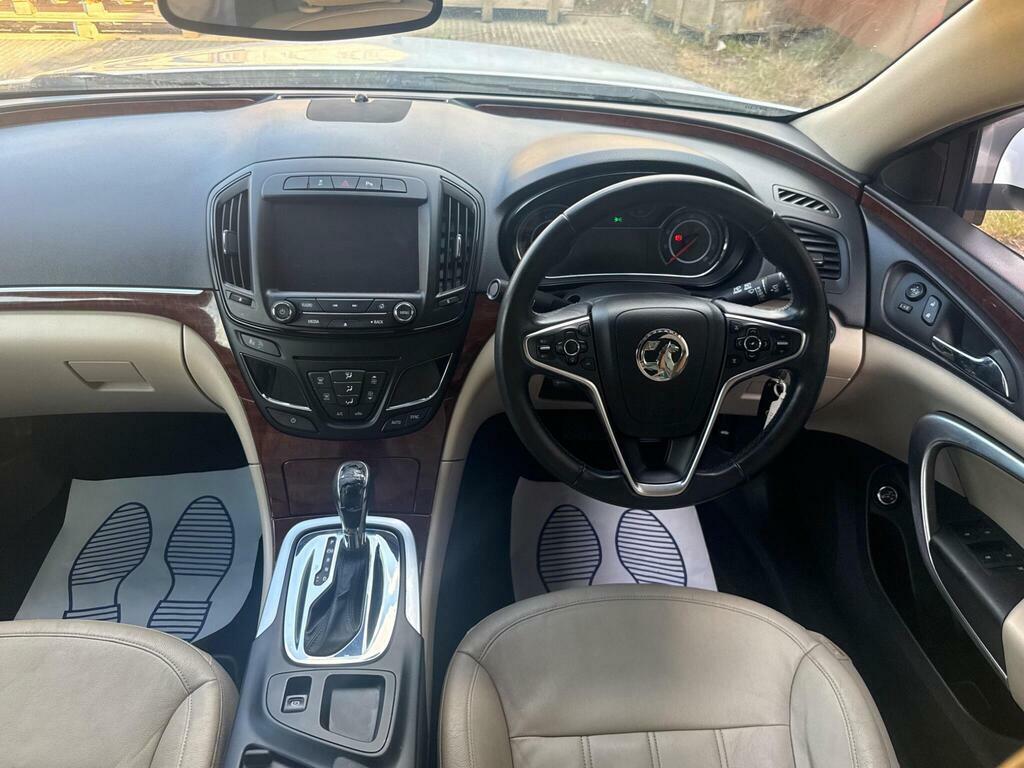 Vauxhall Insignia Estate 1.6 Cdti Sri VX Line Sports Tourer Euro 6 White #22