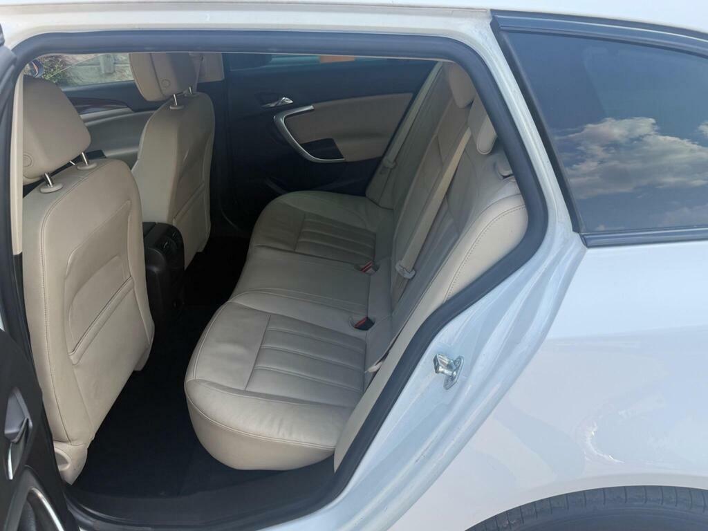 Vauxhall Insignia Estate 1.6 Cdti Sri VX Line Sports Tourer Euro 6 White #14