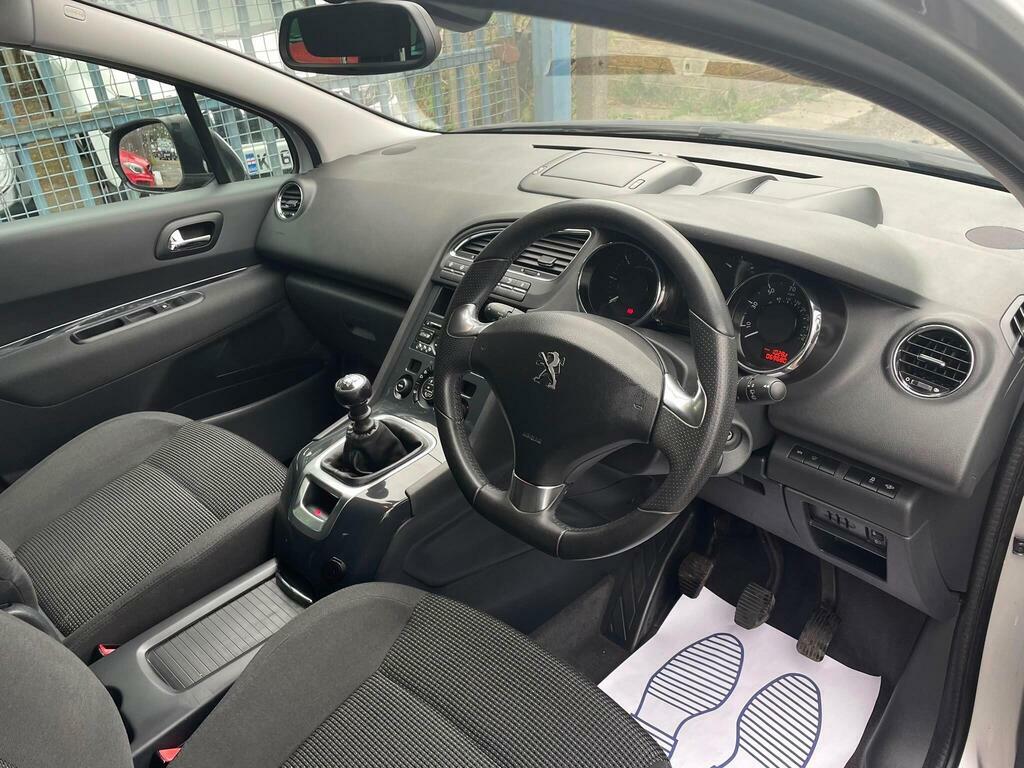 Peugeot 5008 Active  #12